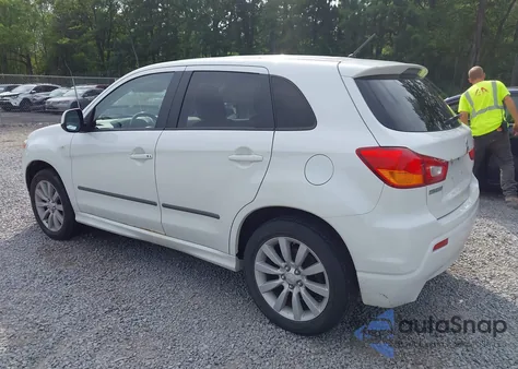 2011 Mitsubishi Outlander Sport Se z USA, uszkodzony, nr VIN JA4AR4AU2BZ019600